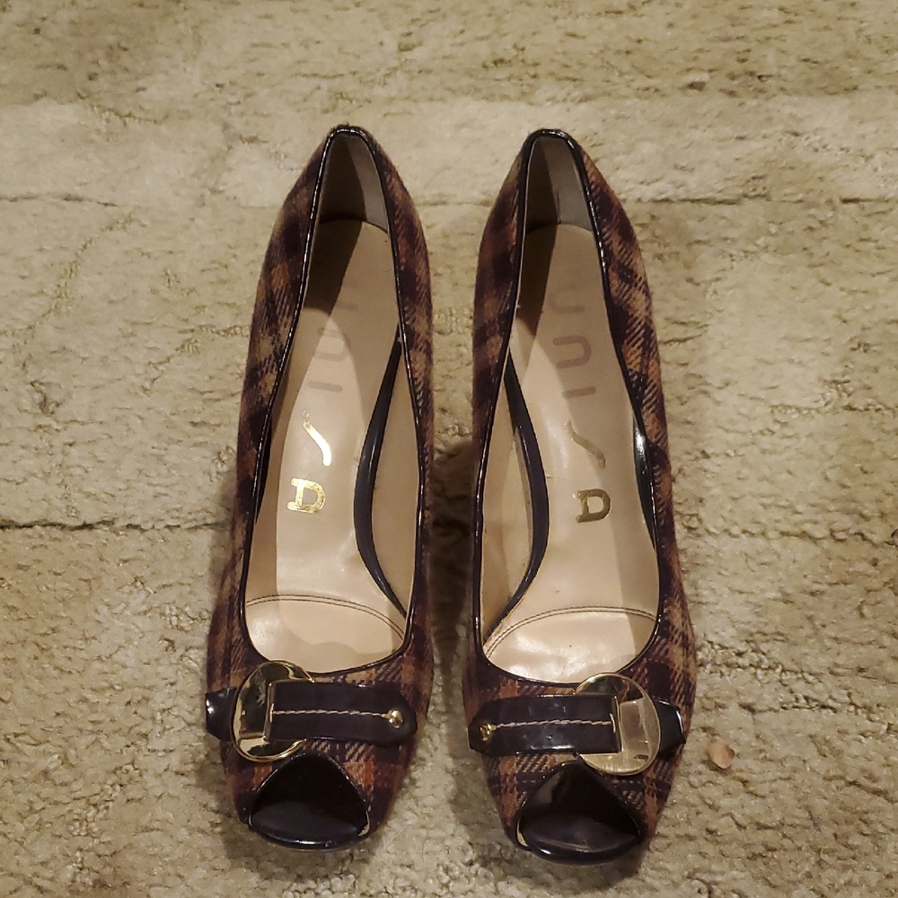 Unisa Brown Plaid Peep-Toe Heels